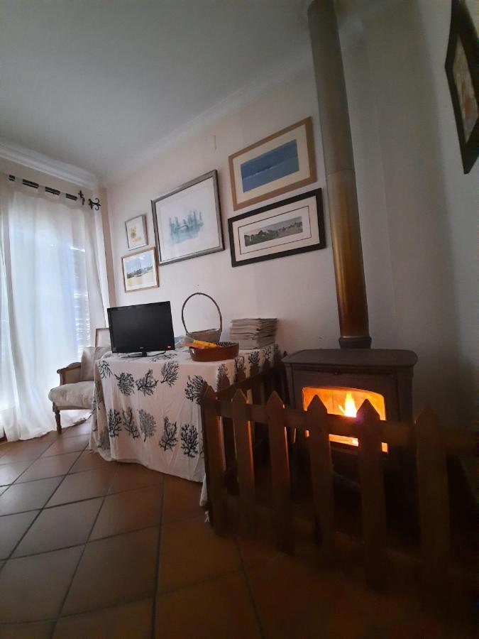 Casa Con Sierra Y Con Portugal Βίλα Rosal de la Frontera Εξωτερικό φωτογραφία